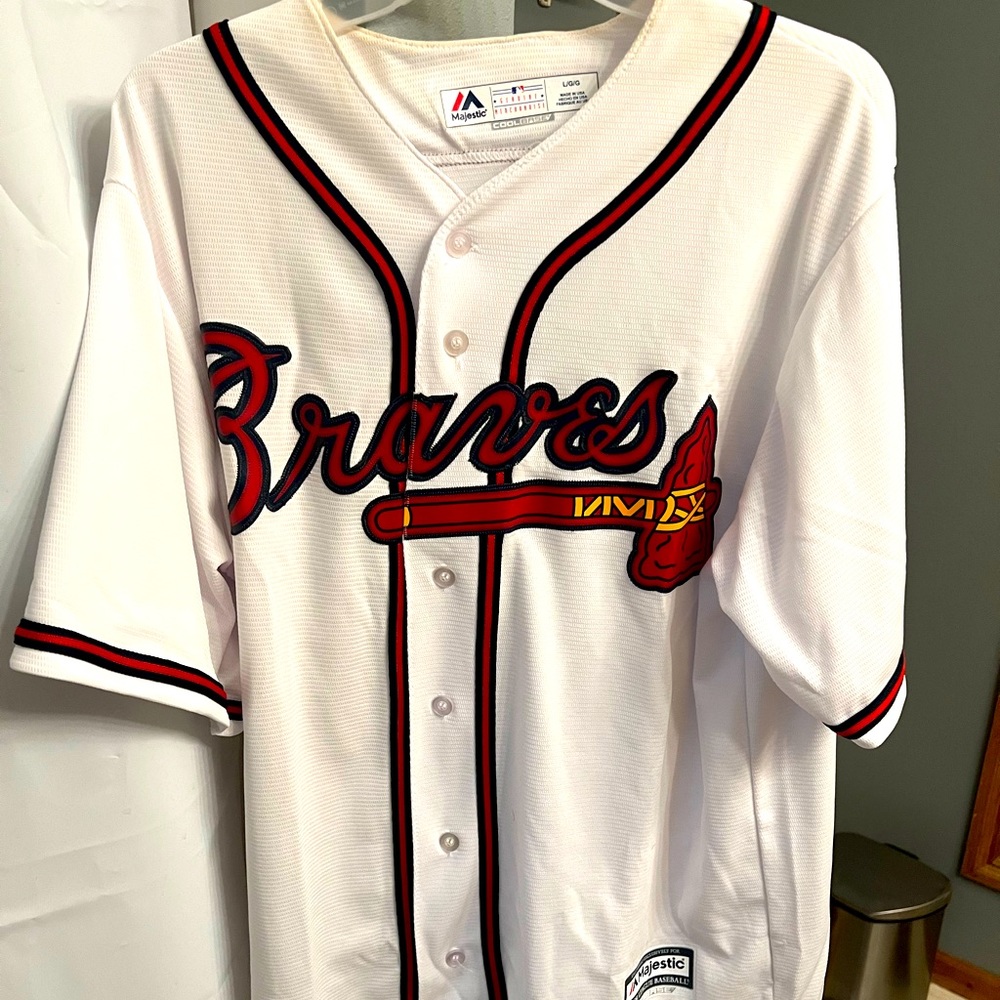 Atlanta Braves Baseball Jersey (Size Large)